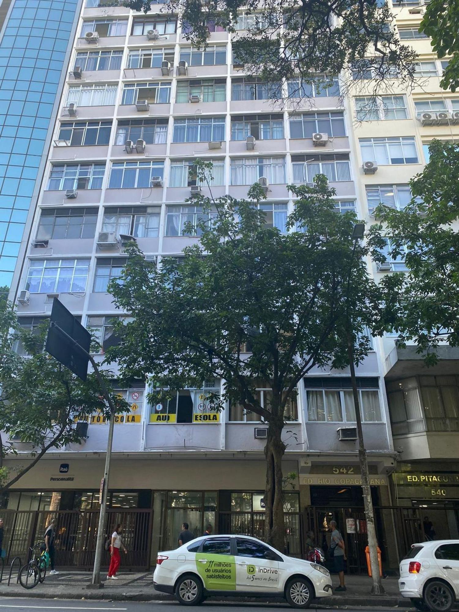 Appartamento Estiloso Proximo E Metro De Copacabana