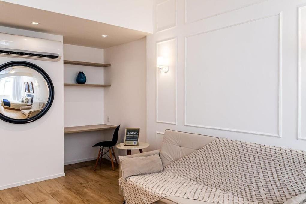 Estiloso Proximo E Metro De Copacabana Apartamento